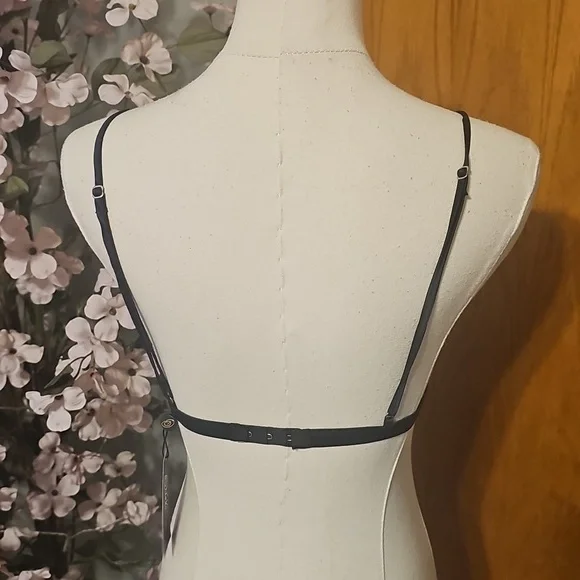 Dita Von Teese Countess Bra - Picture 5 of 8